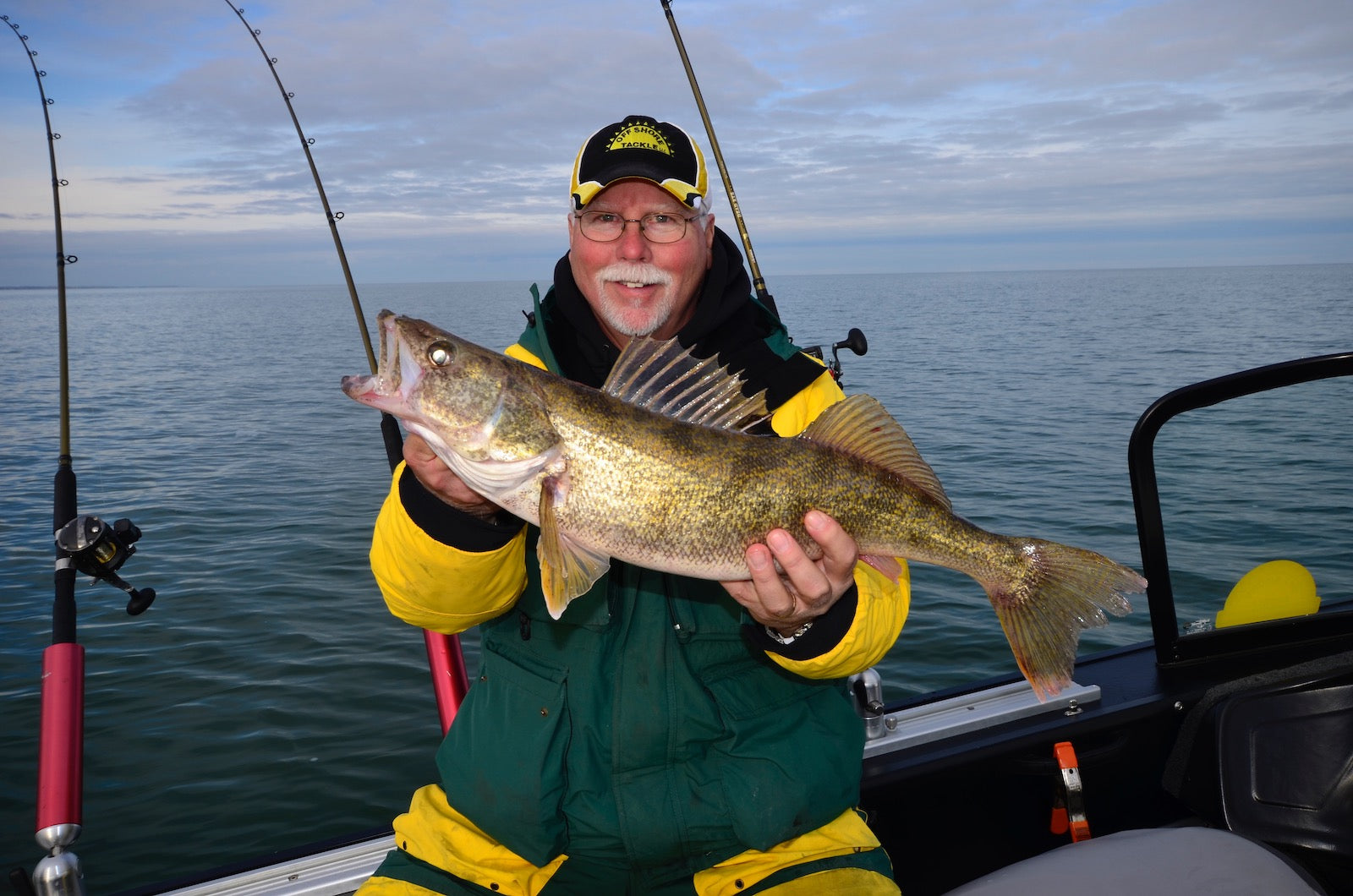 Crankbaits, Snap Weights and the Fall Walleye Connection by Mark Roman –  Great Lakes Angler